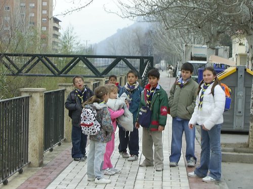 Castores y Lobatos en la Fuente de la Bicha
14 enero 2006 - Foto 6