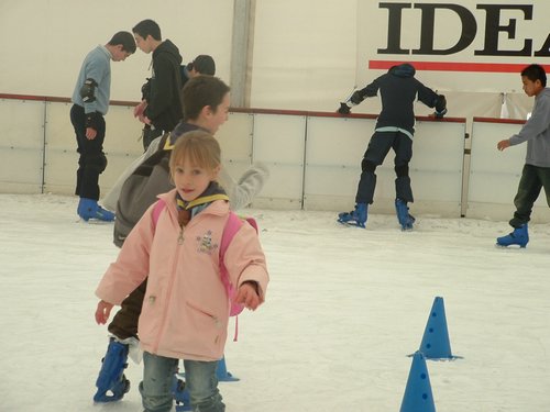 Castores y Lobatos patinando sobre hielo - 18 febrero 2006 - Foto 10
