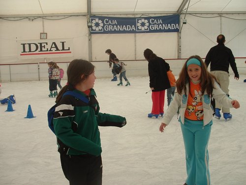 Castores y Lobatos patinando sobre hielo - 18 febrero 2006 - Foto 16