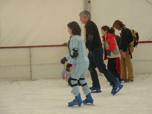 Castores y Lobatos patinando sobre hielo - 18 febrero 2006 - Foto 27
