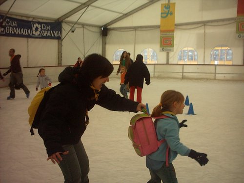 Castores y Lobatos patinando sobre hielo - 18 febrero 2006 - Foto 35