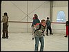 Castores y Lobatos patinando sobre hielo - 18 febrero 2006