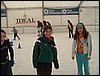 Castores y Lobatos patinando sobre hielo - 18 febrero 2006
