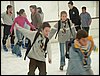 Castores y Lobatos patinando sobre hielo - 18 febrero 2006