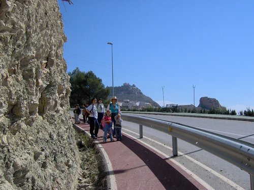 Excursi�n a la Ermita de los Tres Juanes
Sierra Elvira (Atarfe) - 11 marzo 2006 - Foto 30