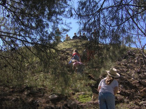 Excursi�n a la Ermita de los Tres Juanes
Sierra Elvira (Atarfe) - 11 marzo 2006 - Foto 44