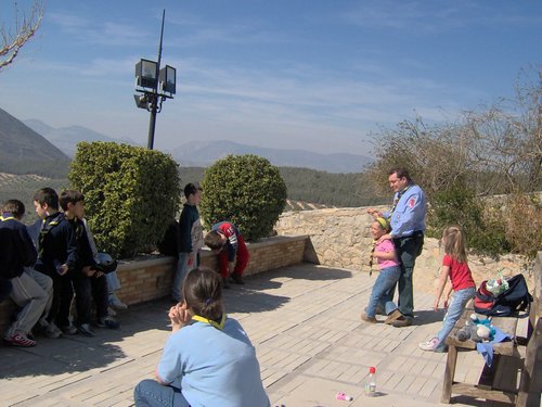 Excursi�n a la Ermita de los Tres Juanes
Sierra Elvira (Atarfe) - 11 marzo 2006 - Foto 110