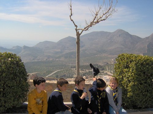 Excursin a la Ermita de los Tres Juanes
Sierra Elvira (Atarfe) - 11 marzo 2006 - Foto 113