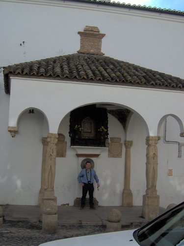 Descubierta en Ronda - Foto 08