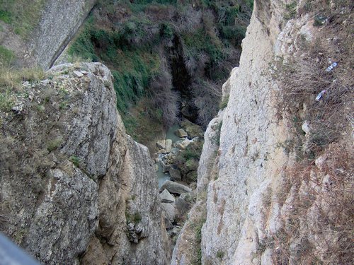 Descubierta en Ronda - Foto 16