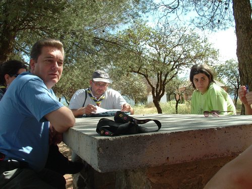 Comida entre amigos y reunin en el Llano de la Perdiz el 28 de febrero de 2006 - Foto 9