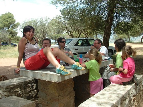 Comida entre amigos y reunin en el Llano de la Perdiz el 28 de febrero de 2006 - Foto 22