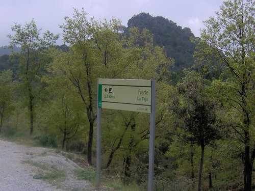 Curso ETLIM de Orientaci�n y Topograf�a II en la Sierra de Hu�tor el 6 y 7 de mayo de 2006 - Foto 28