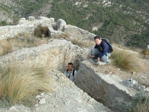 Excursi�n y visita al Centro de recuperaci�n de Aves el 5 de noviembre de 2005 - Foto 8