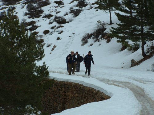 Tropa y Unidad en el Pozo de la Nieve - Sierra de Baza - 18 febrero 2006 - Foto 48