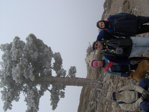 Tropa y Unidad en el Pozo de la Nieve - Sierra de Baza - 18 febrero 2006 - Foto 61