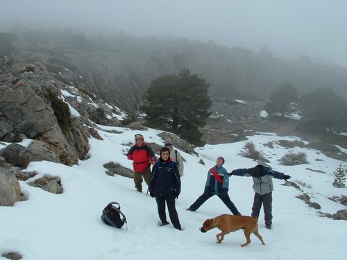 Tropa y Unidad en el Pozo de la Nieve - Sierra de Baza - 18 febrero 2006 - Foto 66