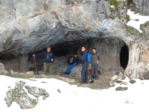Excursin a la Cueva de los Mrmoles en la Sierra de Hutor - 25 de febrero de 2006 - Foto 85