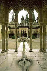 Vista del Patio de los Leones (Palacios Nazares)