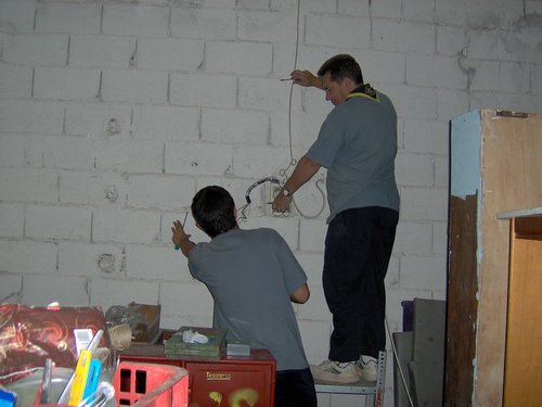 Distintos momentos de trabajos en el nuevo local - Foto 79