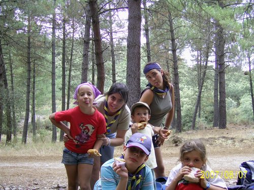Campamento de verano "ROBLEDAL" del 1 al 15 de Agosto de 2007 - Foto 200